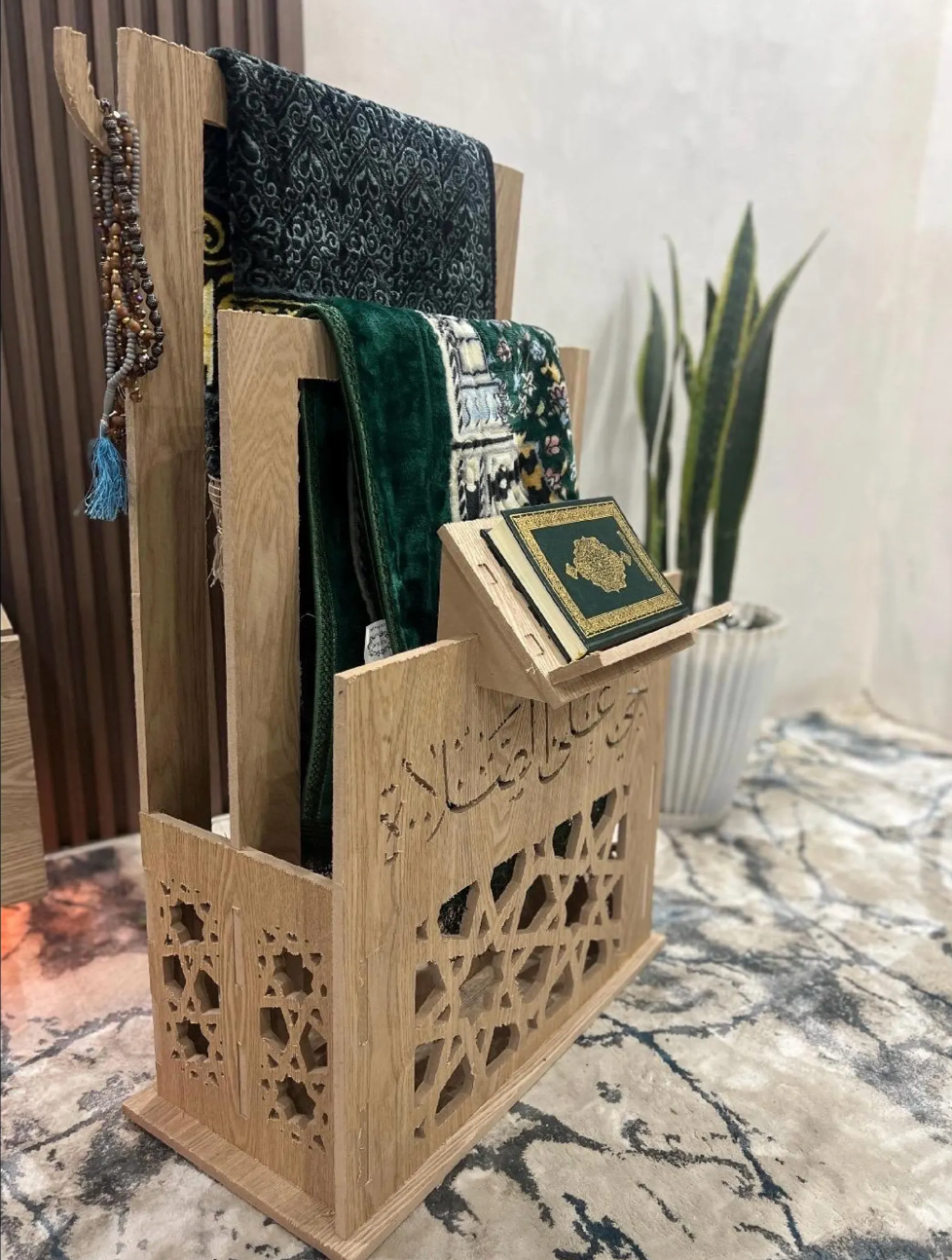 قطعة ديكور دينية مصنوعة بدقّة من خشب طبيعي فاخر ✨