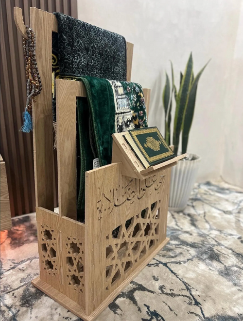 قطعة ديكور دينية مصنوعة بدقّة من خشب طبيعي فاخر ✨